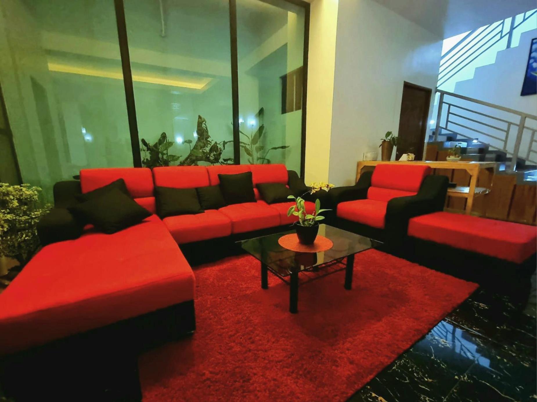 Majestique Hotel Albay Bicol Guinobatan Extérieur photo